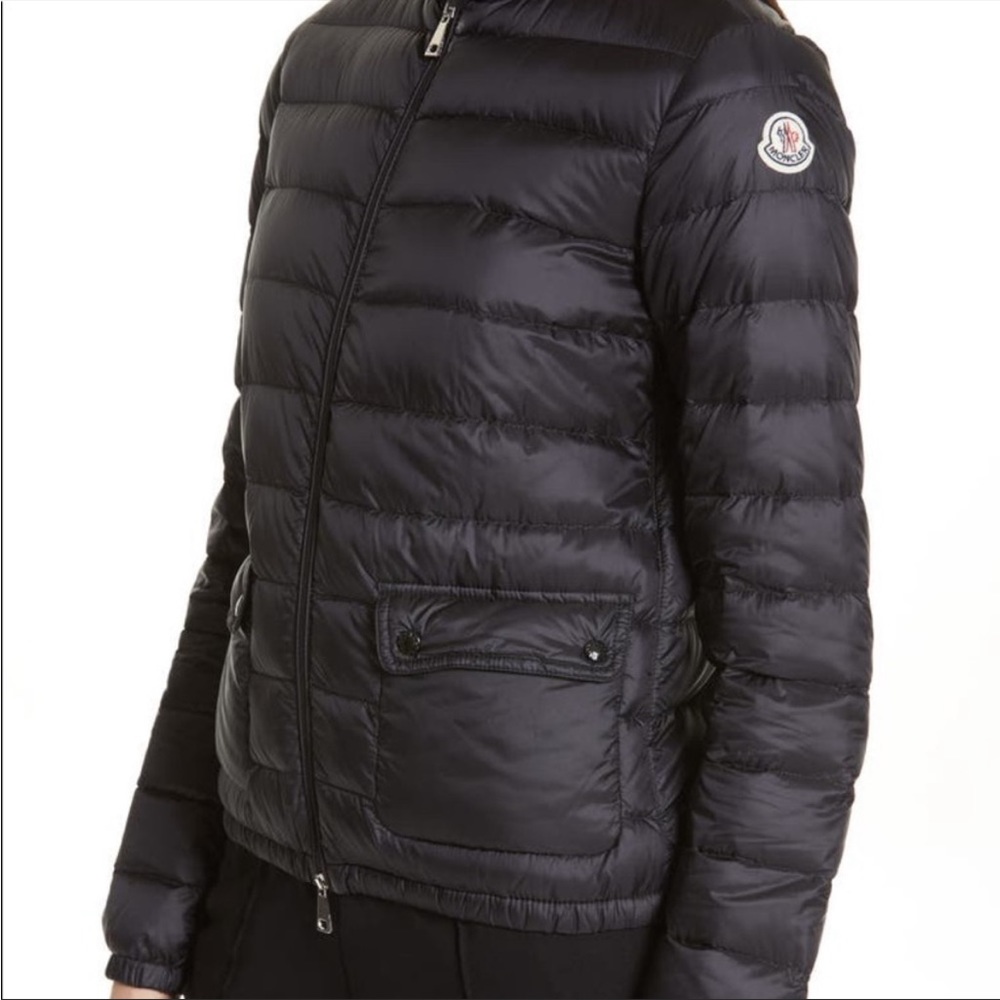Moncler puffer jacket - Picture 2 of 8